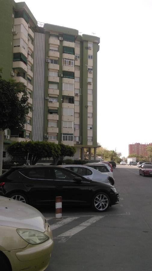 Piso muy amplio en Málaga . Apartamento Exterior foto