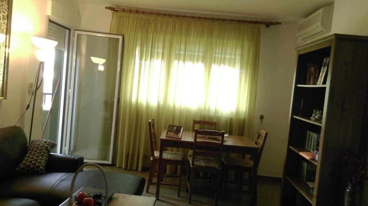 Piso muy amplio en Málaga . Apartamento Exterior foto
